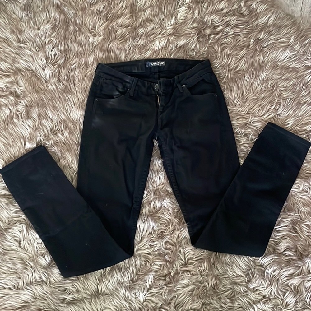 NWOT Hudson jeans , low waist-black